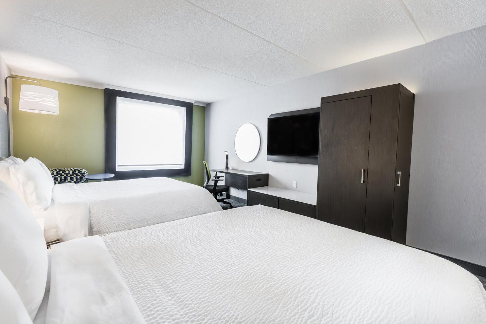 Holiday Inn Express & Suites - Toronto Airport South By Ihg Zewnętrze zdjęcie