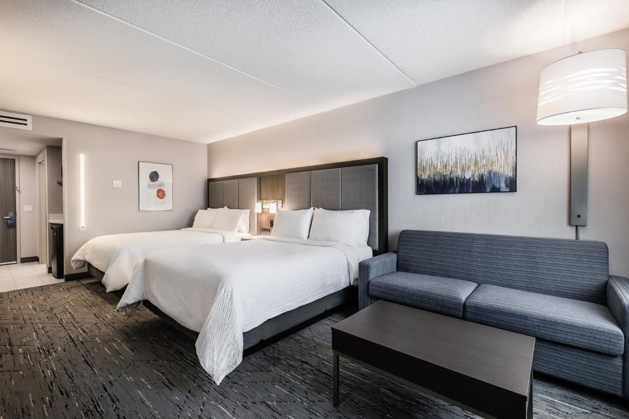 Holiday Inn Express & Suites - Toronto Airport South By Ihg Zewnętrze zdjęcie